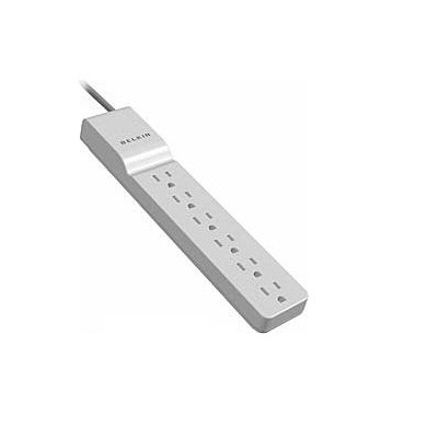 Parasurtenseur BELKIN pour maison/bureau à 6 prises avec cordon d&#39;alimentation de 4 pieds