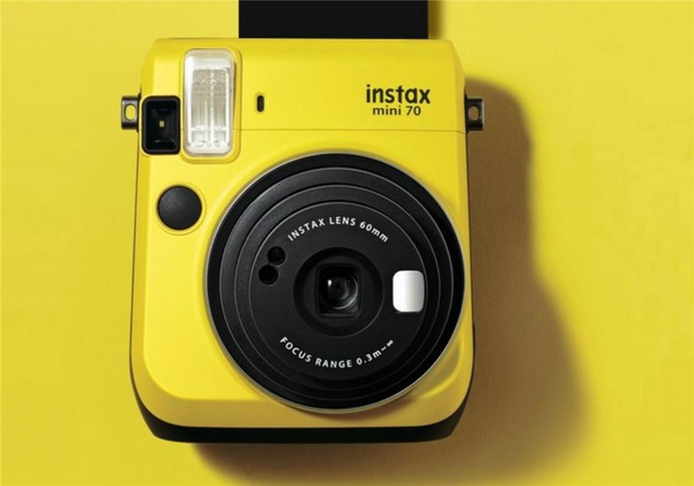 Print camera. Instax Mini 70. Instax желтый полароид. Фотоаппарат мини инстакс жёлтый. Instax Mini 10.