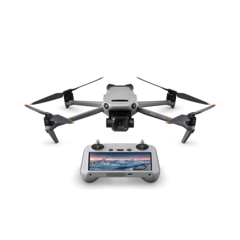 DJI Mavic 3 Classic: Với DJI Mavic 3 Classic, bạn có thể chụp được những hình ảnh và video tuyệt vời từ trên cao. Khả năng cập nhật chính xác, đường bay thông minh và thiết kế nhỏ gọn của chiếc drone DJI Mavic 3 Classic sẽ giúp cho bạn có những trải nghiệm tuyệt vời và khó quên.