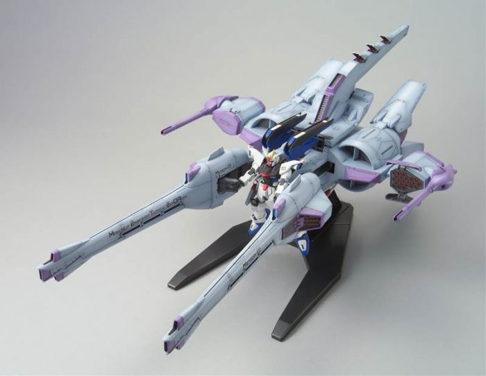 BANDAI HG #16 1/144 Gundam Seed Meteor Unit + Freedom
