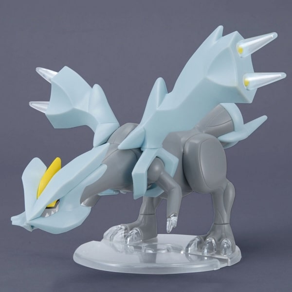 BANDAI HOBBY Pokémon Modèle Kit KYUREM