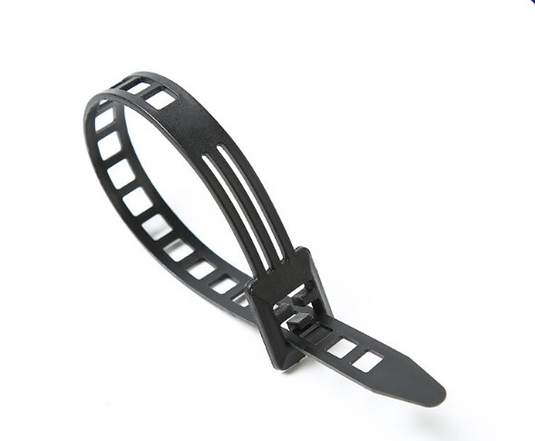 iCAN Attache-Câble Nylon Perforée Réutilisable, 9mm x 150mm, 100pcs, Noir