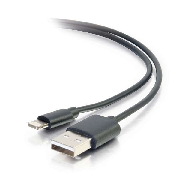 Cables To Go - Câble de chargement et de synchronisation mâle USB A vers mâle Lightning - 1 m (3.3 pied) - Noir (35499)