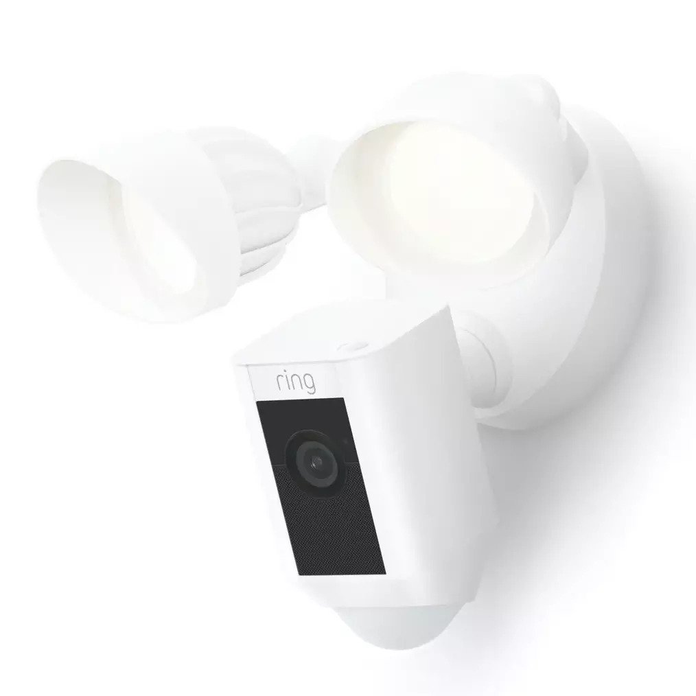 Ring Floodlight Cam Wired Plus, caméra de sécurité intelligente HD 1080p avec 2 têtes de projecteur LED réglables avec 2000 ...