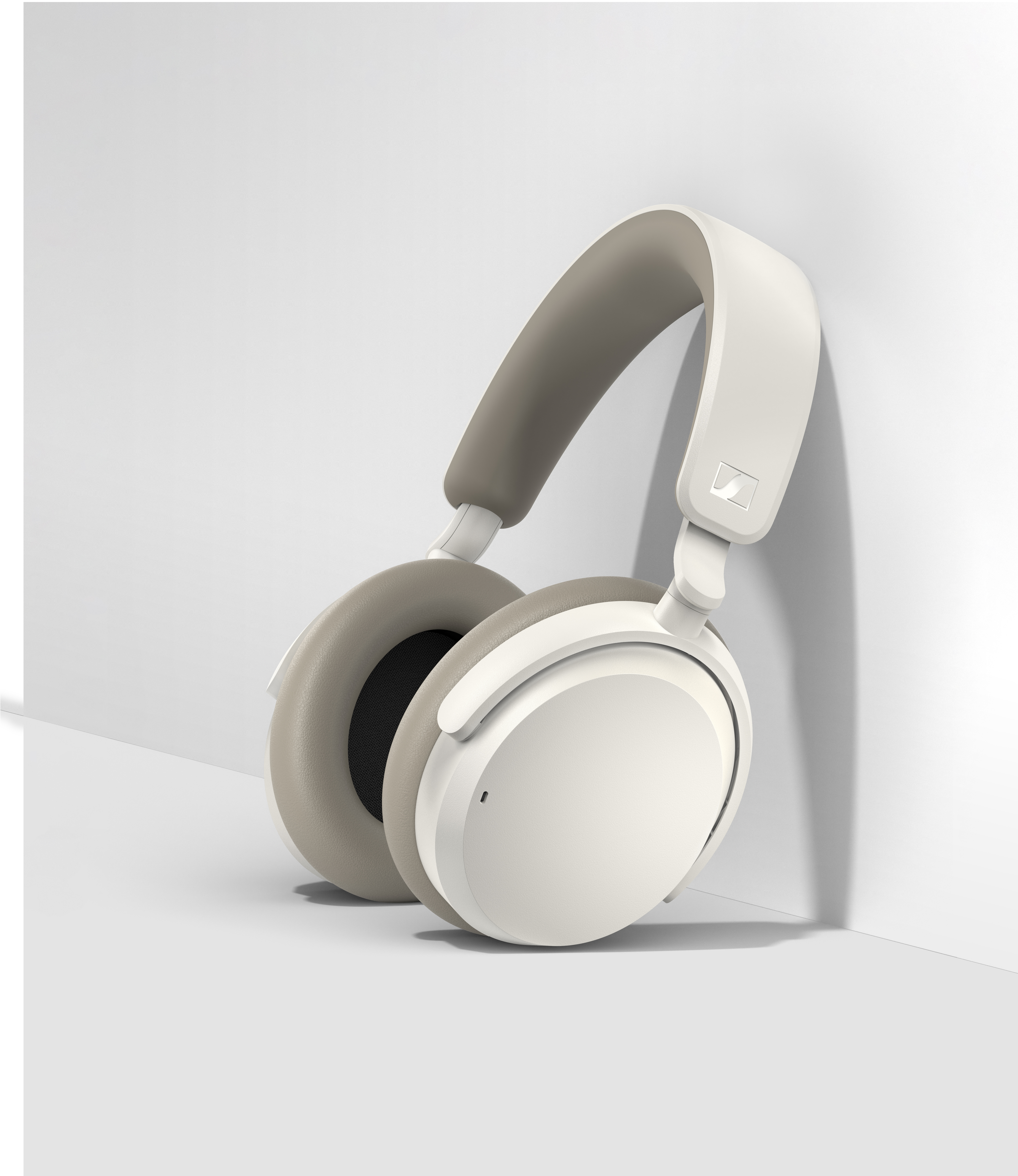 SENNHEISER ACCENTUM Wireless Over-Ear Headphone, White