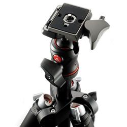 MANFROTTO BeFree - Compact Travel Aluminum Alloy Tripod (Black)