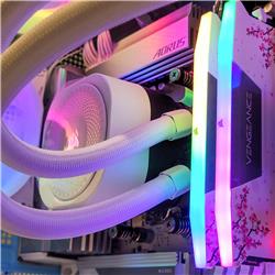 ARMOURY V380 R7 7800X3D, RTX 5070Ti, 32Go DDR5, 2To SSD, Win11 Famille