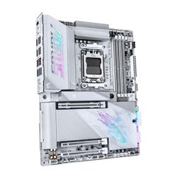 GIGABYTE X870E AORUS PRO X3D ICE AMD AM5 LGA 1718 ATX Motherboard