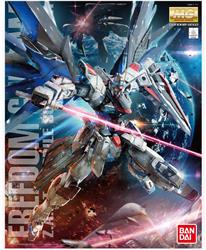 BANDAI Hobby MG 1/100 Freedom Gundam (Ver 2.0) 'Gundam SEED' Model kit