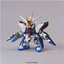 BANDAI SD Gundam EX-Standard #06 Strike Freedom Gundam "Gundam SEED Destiny" Model kit