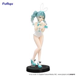 Furyu Corporation Hatsune Miku BiCute Bunnies -rurudo White Color ver.- Figure