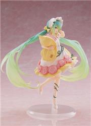 TAITO Hatsune Miku Wonderland Figure - Sleeping Beauty