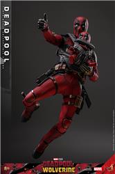 Hot Toys Movie Masterpiece Sixth Scale Deadpool & Wolverine - Deadpool