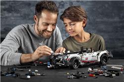 LEGO Technic Porsche 911 RSR 42096 Building Kit (1580 Pieces)