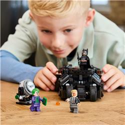 LEGO DC Batman : La Tumbler de Batman contre Double-Face et le Joker ,