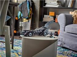 LEGO DC Batman: Batman Forever Batmobile 76304