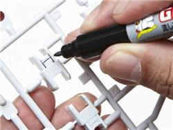 Mr Hobby Gundam Marker Set - Gundam Pouring Marker Set