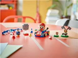 LEGO Super Mario: Mario Kart – Interactive LEGO Mario & Standard Kart