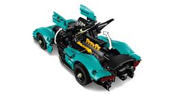 LEGO Technic: Aston Martin Valkyrie 42208
