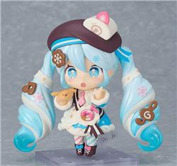 Good Smile Company Nendoroid Hatsune Miku: Sweet Snow Ver.