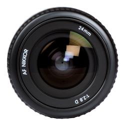 Nikon AF FX NIKKOR 24 mm f/2.8D | Compact Ultra-Wide-Angle Lens | 84-degree Angle of View