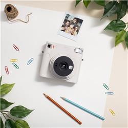 FUJIFILM Instax Square SQ1 Instant Camera (Chalk White)