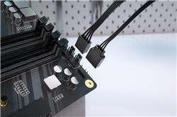 Pack de trois ventilateurs CORSAIR RS120-R ARGB 120 mm, noir