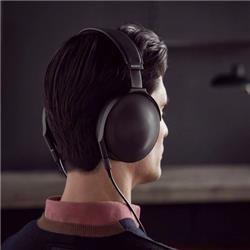 SONY MDR-Z1R Closed-Back Over-Ear Headphones