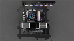 CORSAIR DOMINATOR TITANIUM RGB 64 Go (4x16 Go) DDR5 6000MHz CL36 UDIMM