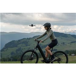 Drone quadricoptère DJI Mini 5 Pro Fly More Combo avec télécommande DJ