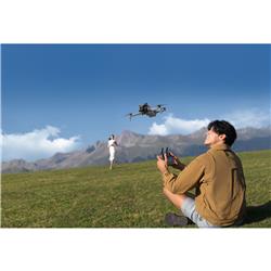 Drone quadricoptère DJI Mini 5 Pro Fly More Combo avec télécommande DJ