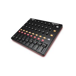 AKAI Midi Mix Contrôleur de mixage/DAW portable haute performance