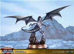 First4Figures YuGiOh: Blue Eyes White Dragon (Silver Edition)