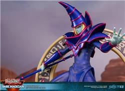 First4Figures YuGiOh: Dark Magician (Blue Edition)