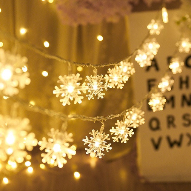 iCAN Indoor Snowflake Guirlande lumineuse LED 120cm de long avec 10 LED flocon de neige en LED blanc chaud - Alimenté par ba...