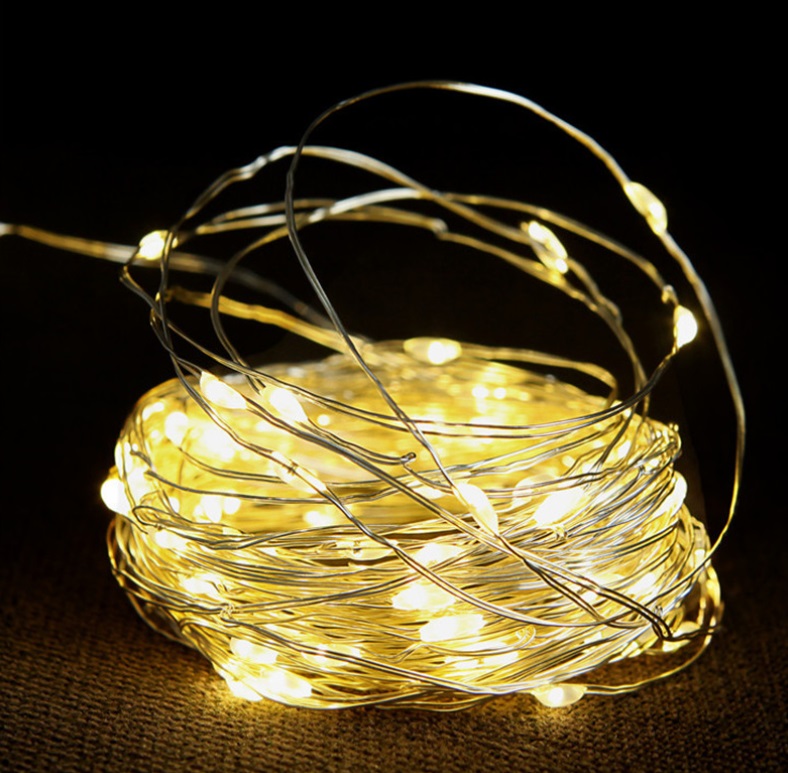iCAN Indoor LED light chain 10 meter long with 100 LED warm white LED - Battery Powered