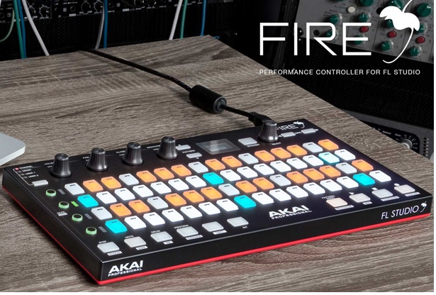 ontrôleur matériel AKAI Professional FIRE pour FL Studio