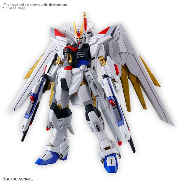 BANDAI HGCE #250 1/144 Mighty Strike Freedom Gundam