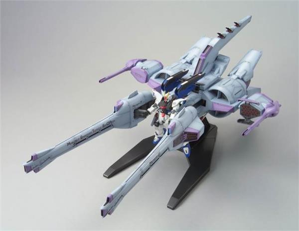 BANDAI HG #16 1/144 Gundam Seed Meteor Unit + Freedom Gundam 'Gundam SEED' Model kit