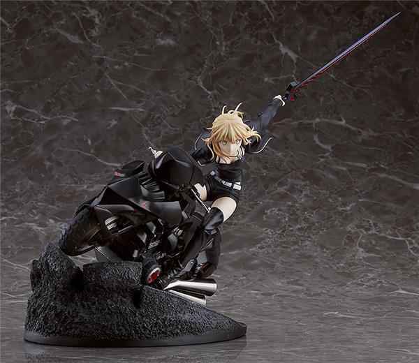 Good Smile Company 1/8 Scale Saber/Altria Pendragon Alter & Cuirassier Noir (Re-Run) "Fate/Grand Order" Figure