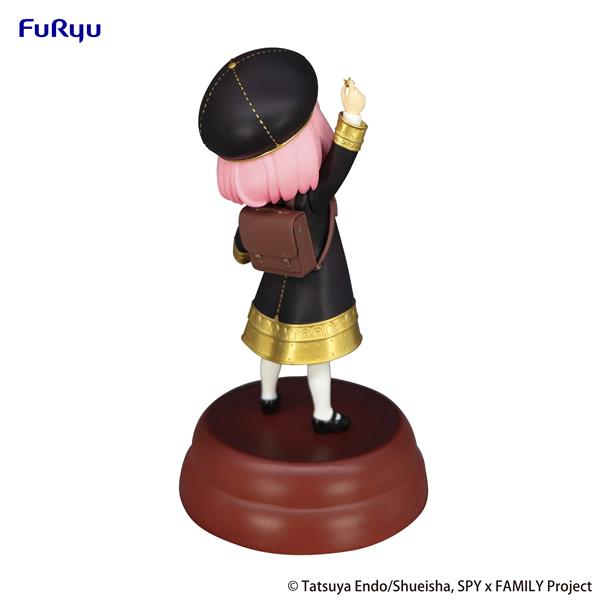 FURYU Corporation "Spy x Family" Anya Forger Get a Stella Star Exceed Creative Figure