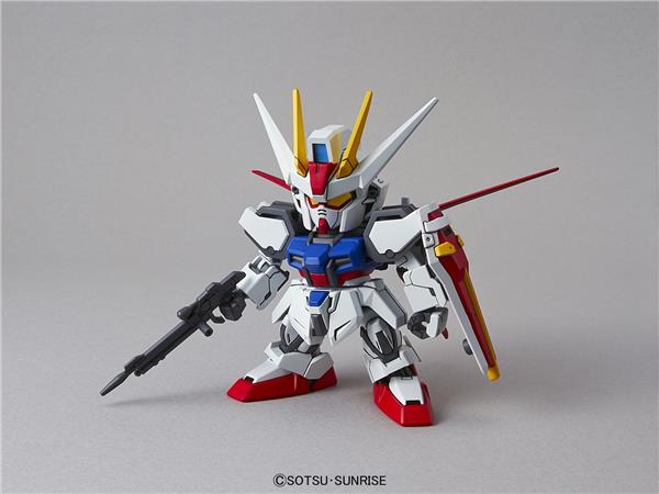 BANDAI SD Gundam EX-Standard #02 Aile Strike Gundam "Gundam SEED" Model kit