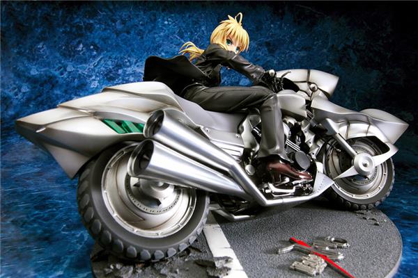 Good Smile Company 1/8 Scale Saber & Saber Motored Cuirassier (3rd-Run) "Fate/Zero" Figure