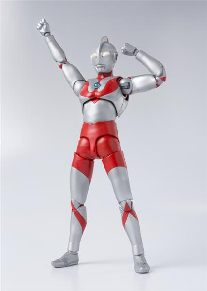 BANDAI Spirits S.H.Figuarts Ultraman "Ultraman" Action Figure (SHF Figuarts)