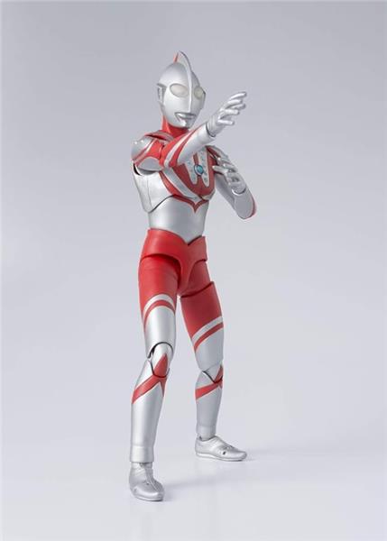 BANDAI Spirits S.H.Figuarts ZOFFY "Ultraman" Action Figure (SHF Figuarts)