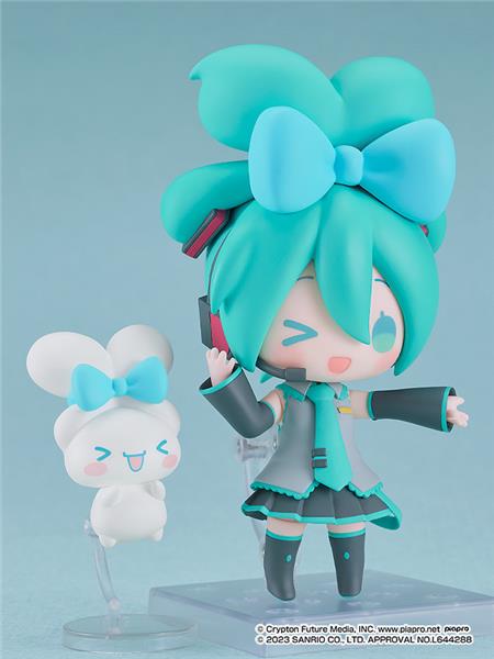 Good Smile Company Nendoroid Hatsune Miku Cinnamoroll Collaboration Ver. "Hatsune Miku x Cinnamoroll" Action Figure