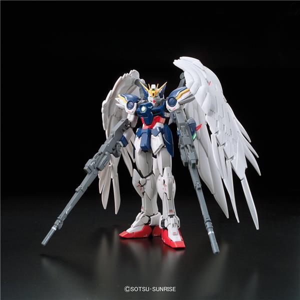 BANDAI Spirits Hobby RG 1/144 #17  Wing Gundam Zero (EW), 'Gundam Wing: Endless Waltz' Model Kit