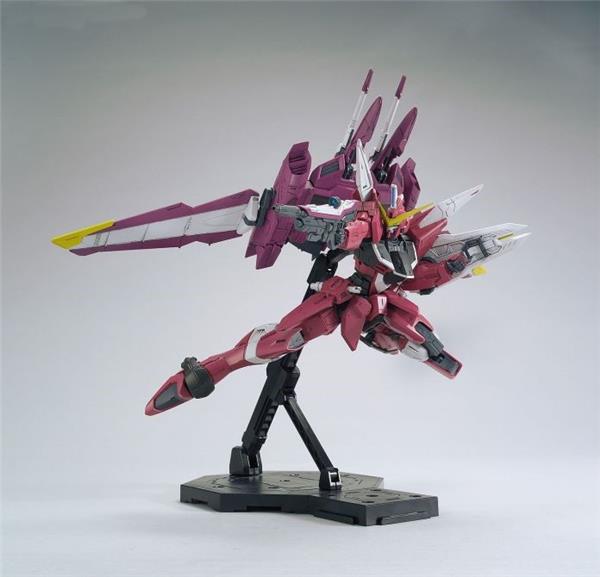 BANDAI Hobby MG 1/100 Justice Gundam 'Gundam SEED' Model kit