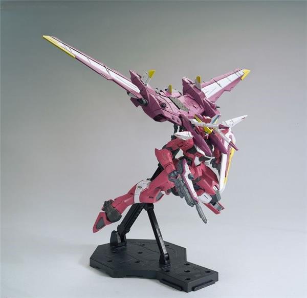 BANDAI Hobby MG 1/100 Justice Gundam 'Gundam SEED' Model kit