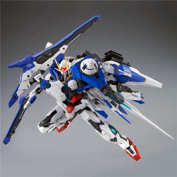 BANDAI Hobby MG 1/100 00 XN Raiser "Gundam 00" Model Kit